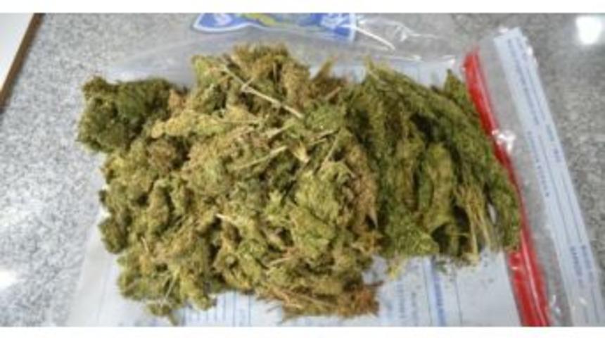 Kocaeli&rsquo;de Uyuşturucu Operasyonunda 3 Tutuklama