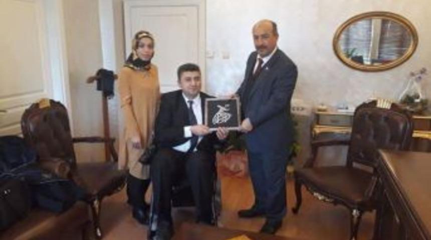 M&uuml;d&uuml;r Kılı&ccedil;arslan&rsquo;dan Hasan Başyiğit&rsquo;e &rsquo;hayırlı Olsun&rsquo; Ziyareti