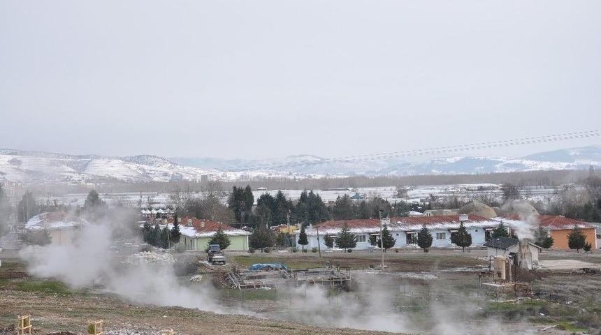 Eynal Kaplıcaları, Yarıyıl Tatilinde Tam Dolu
