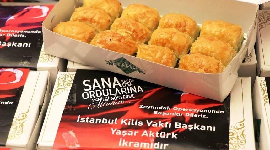 Mehmet&ccedil;iğe Baklavalı Moral