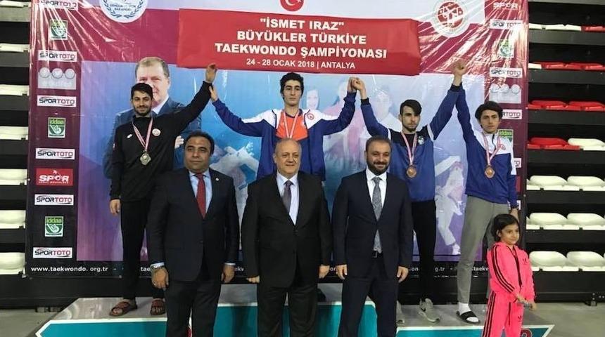 Yunusemreli Tekvandocu Antalya&rsquo;dan Madalyayla D&ouml;nd&uuml;