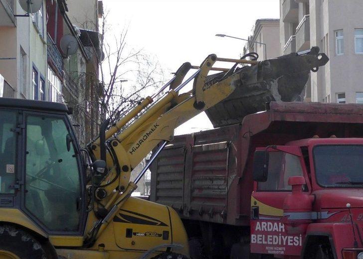 Ardahan Belediyesinde Kış Temizliği G3