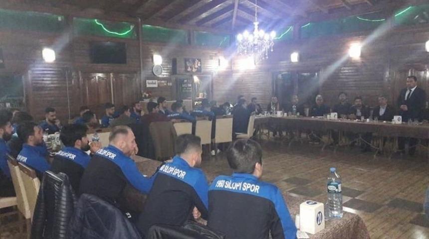 Girikamo Derneği 1960 Silopispor&rsquo;a Yemek Verdi