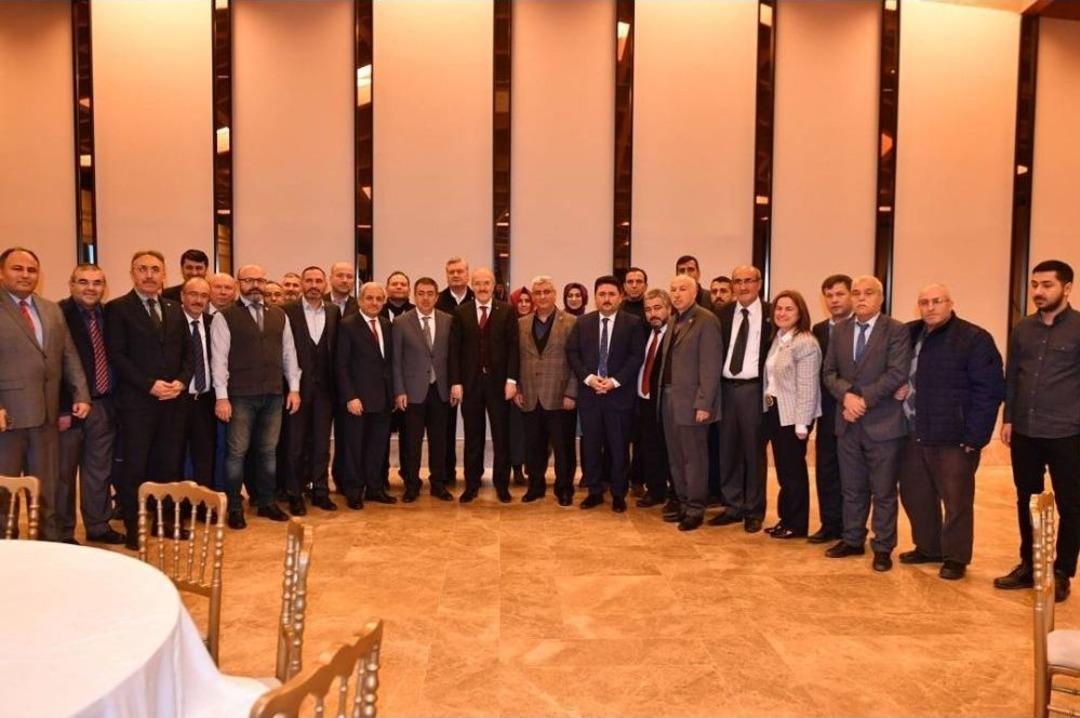 B&uuml;y&uuml;kşehir Belediyesi İstanbul&rsquo;daki Balıkesirlileri Buluşturdu