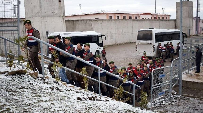 Emekli Oramiral Veysel K&ouml;sele&rsquo;nin Emir Eri G&ouml;revindeki Baş&ccedil;avuş Yal&ccedil;ın G&uuml;l, M&uuml;şteki Sıfatıyla İfade Verdi: