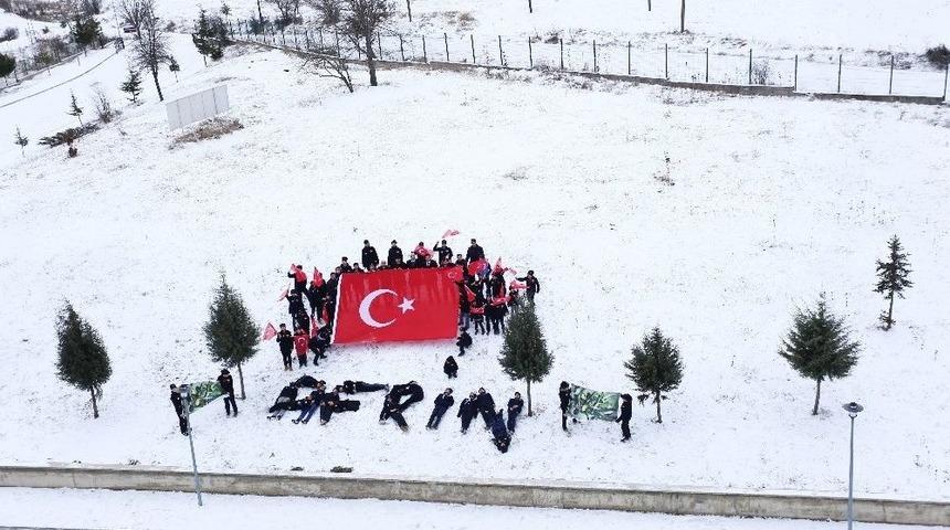 İzcilerden Mehmet&ccedil;iğe Afrin Desteği