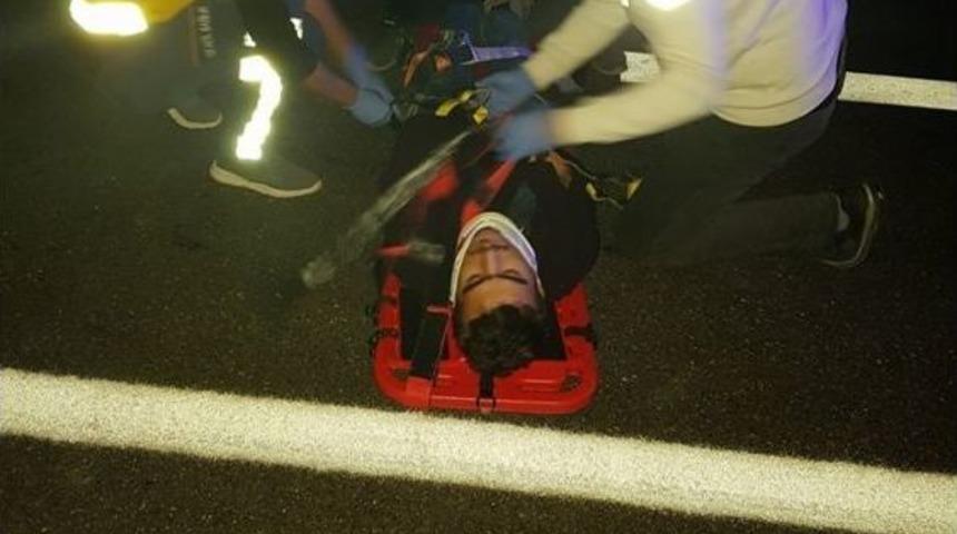 Finike’de Trafik Kazası: 2 Yaralı