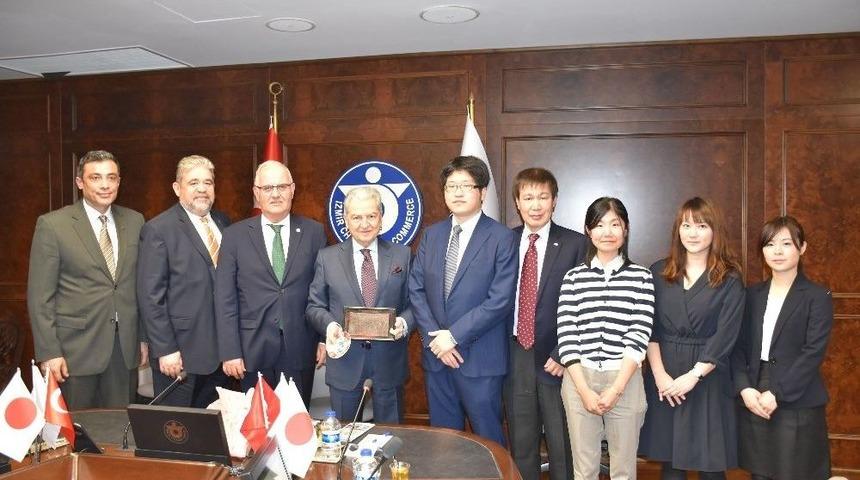 Japon Turistler &ldquo;zeytin Rotası&rdquo; İle İzmir&rsquo;e Gelecek