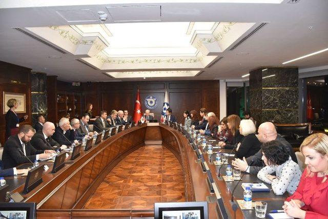 Japon Turistler “zeytin Rotası” İle İzmir’e Gelecek 1