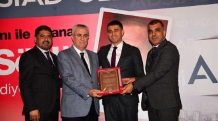 Abdioğulları A.ş&rsquo;ye Adsiad&rsquo;dan &ldquo;y&uuml;kselen Liderler&rdquo; &Ouml;d&uuml;l&uuml;