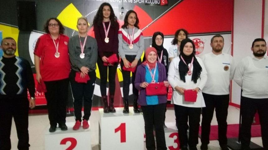 Pazaryeri Ekibi T&uuml;rkiye Dart Şampiyonasında İkinci Oldu