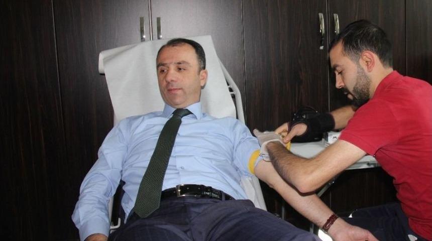 Afrin&rsquo;deki Mehmet&ccedil;ik İ&ccedil;in Kan Bağışı