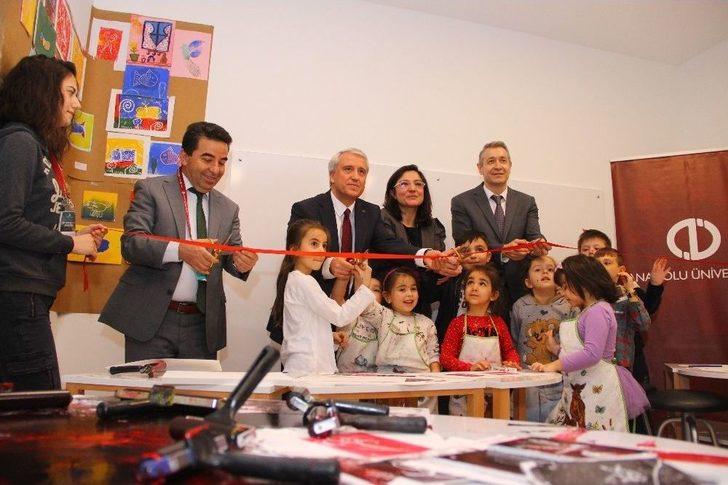 Anadolu Üniversitesinden Topluma Hizmete Yakışır Bir Atölye G3