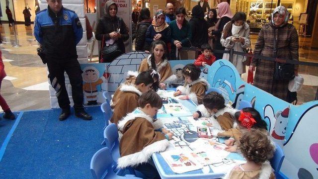 Sevgi Evlerinde Kalan Çocuklar Polis Eşliğinde Eskimo Oldu