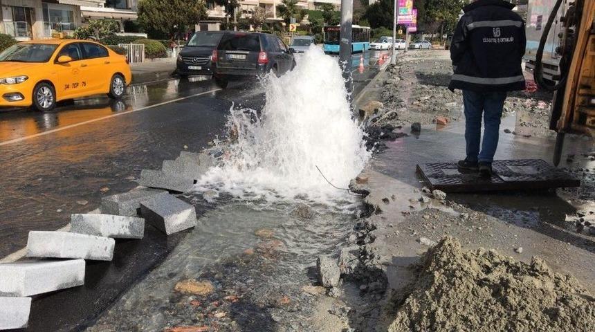 Bebek&rsquo;te Su Borusu Patladı