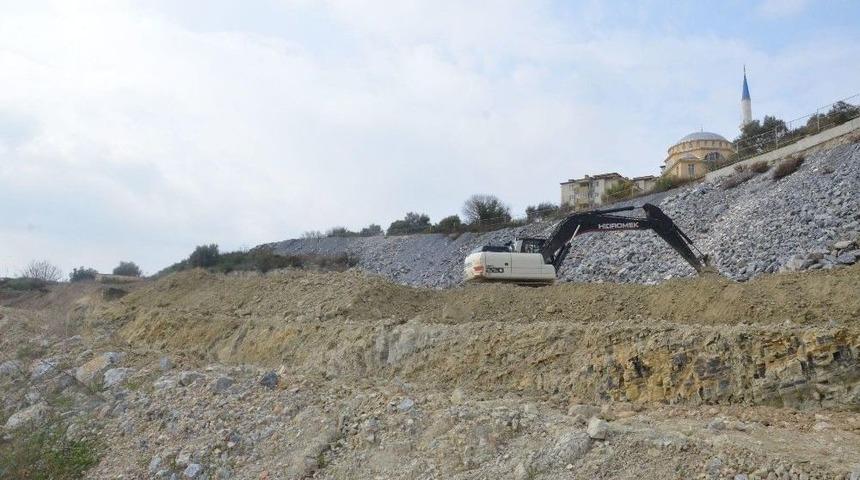 Heyelan B&ouml;lgesinde Zemin Stabilizasyon &Ccedil;alışmaları Başladı