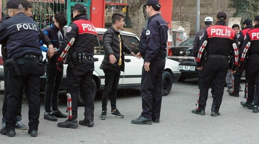 Kahramanmaraş&rsquo;ta Okul &Ccedil;evrelerinde Asayiş Uygulaması