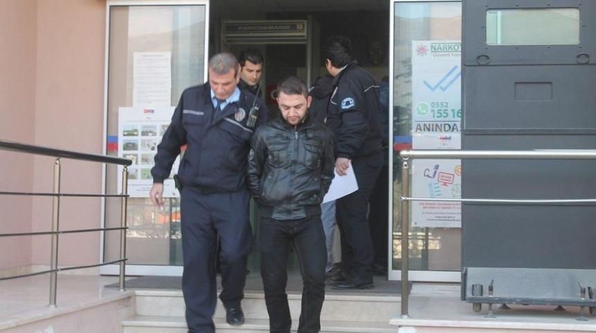 Cinayetten H&uuml;k&uuml;ml&uuml; Cezaevi Firarisi Yakalandı