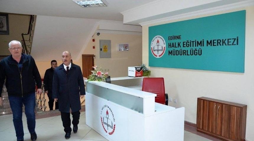 Milli Eğitim M&uuml;d&uuml;r&uuml; Cırıt, Halk Eğitim Merkezi&rsquo;nde İncelemelerde Bulundu