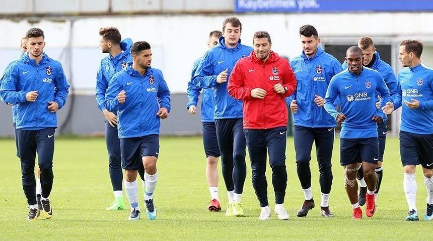 Trabzonspor&rsquo;da Castillo Takımla &Ccedil;alışmalara Başladı
