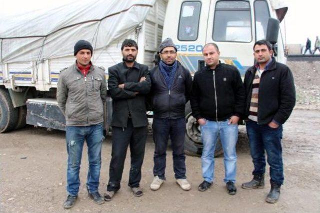 Habur sınır kapısı nda kuyruk çilesi 3