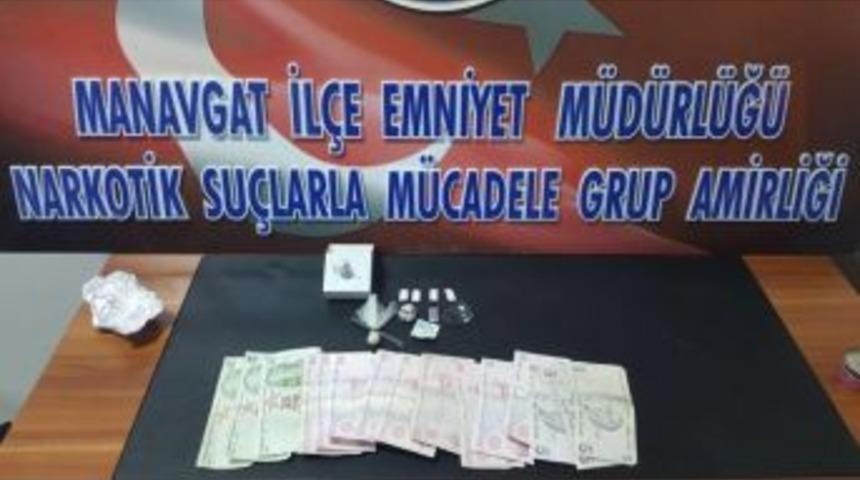 Antalya&rsquo;da Uyuşturucu Operasyonuna 2 Tutuklama