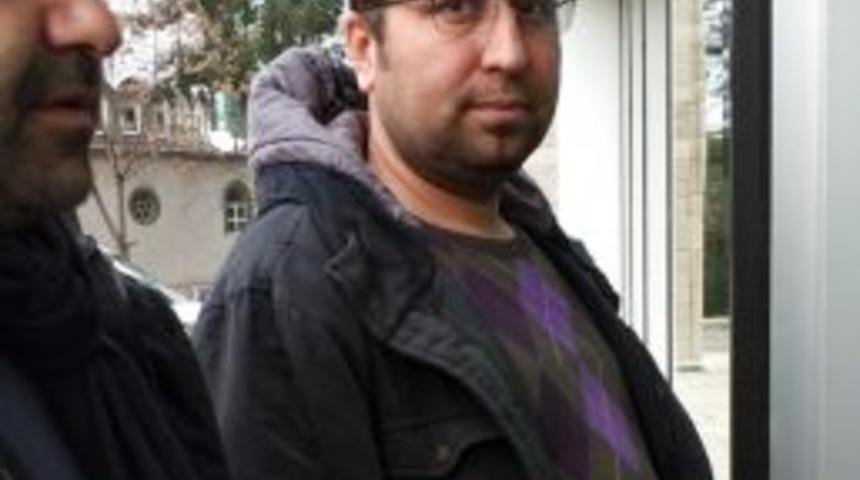 Fet&ouml;&rsquo;n&uuml;n Gaybubet Evinde Yakalanan &Ouml;ğretmen Adliyeye Sevk Edildi