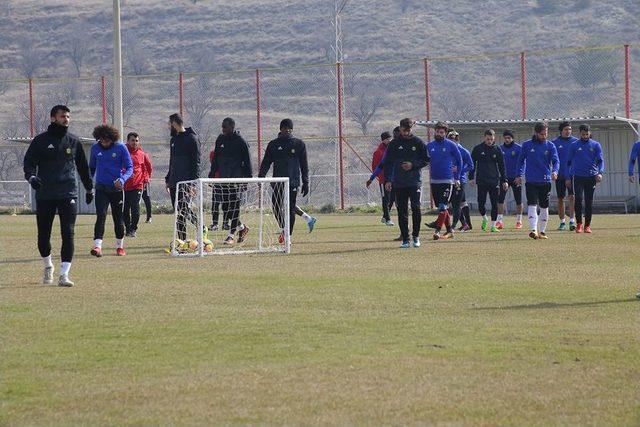 Evkur Yeni Malatyaspor, Kasımpaşa Maçıyla Yeniden Çıkışa Geçmek İstiyor