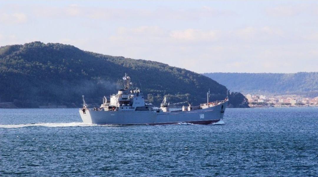 Rus Savaş Gemisi &Ccedil;anakkale Boğazı&rsquo;ndan Ge&ccedil;ti