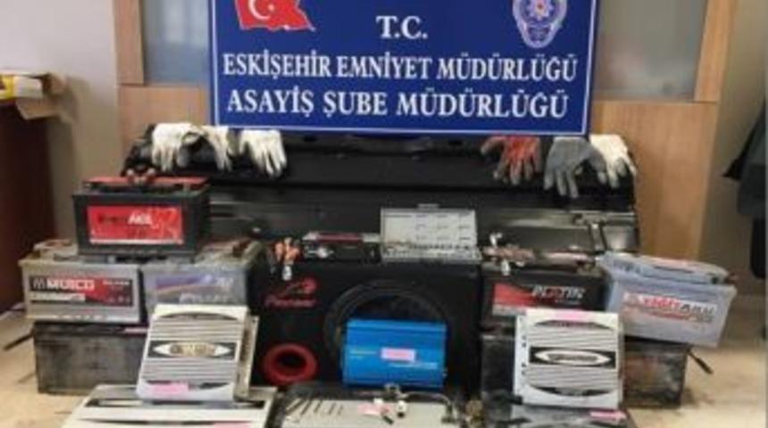 Oto Fareleri G&ouml;zaltına Alındı