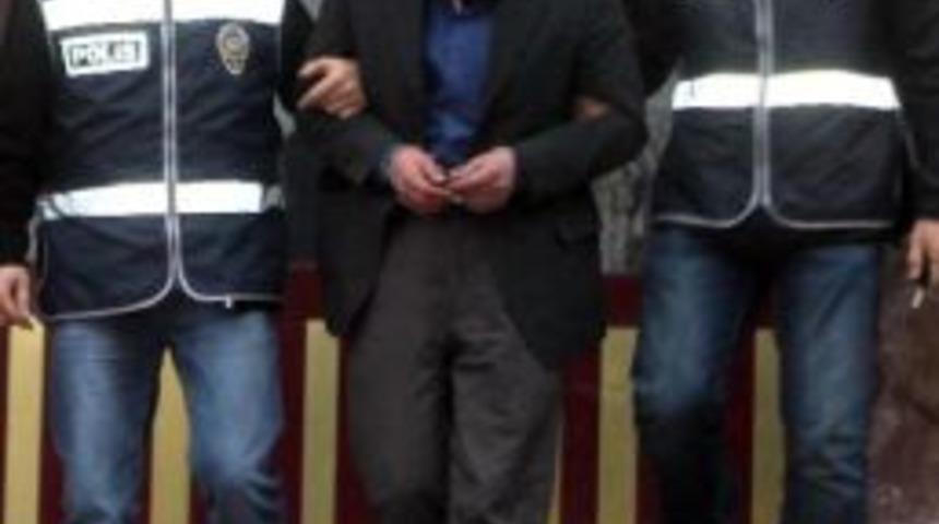 Lokantadan para &ccedil;aldı, tutuklandı