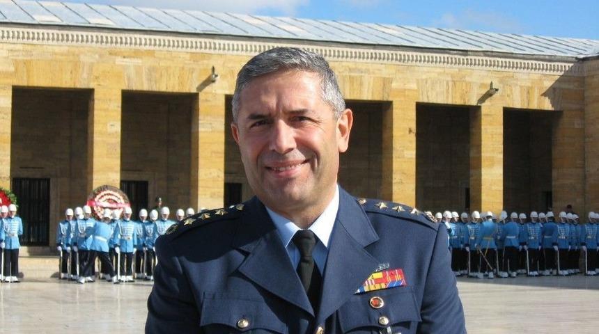 Emekli Albay Hacıahmetoğlu İ&ccedil;in Trabzon&rsquo;da Askeri T&ouml;ren D&uuml;zenlendi