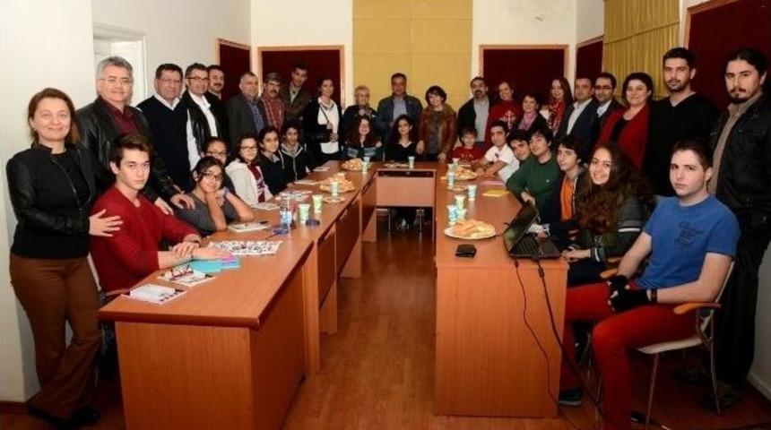 Ato&rsquo;dan Hekim &Ccedil;ocuklarına "sinema At&ouml;lyesi" &Ccedil;alışması