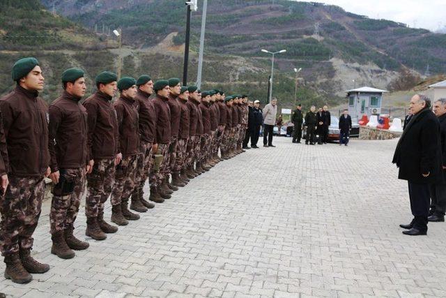 Artvin’de 65 Özel Harekat Polisi Dualarla Göreve Başladı