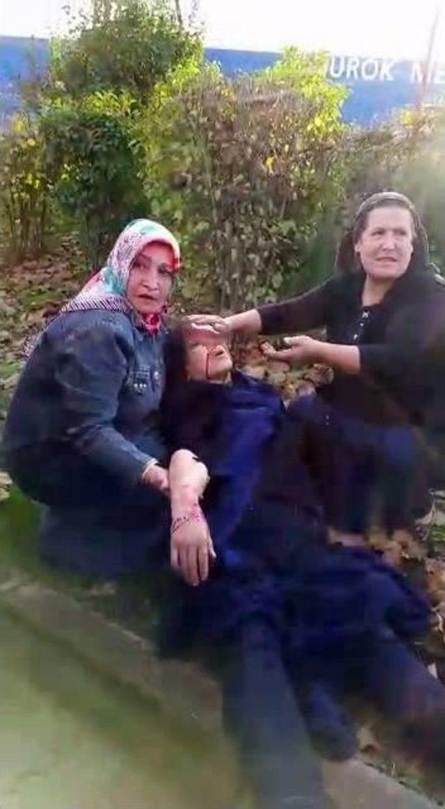 (özel Haber) Annesi Kaza Yapan Küçük Kıza, “anne Uf Oldu” Tesellisi