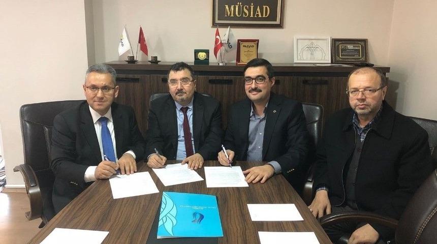 Mcb&uuml; İle M&uuml;siad Manisa Şubesi Arasında Protokol