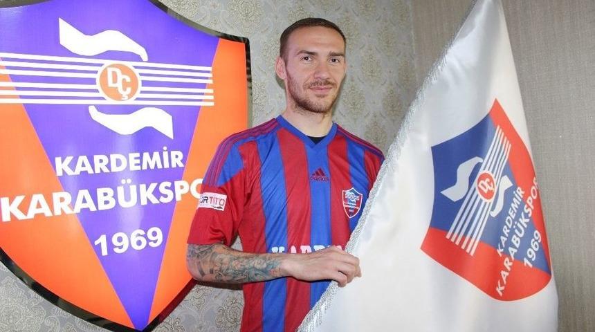Karab&uuml;kspor, Kravchenko İle 1,5 Yıllık S&ouml;zleşme İmzaladı