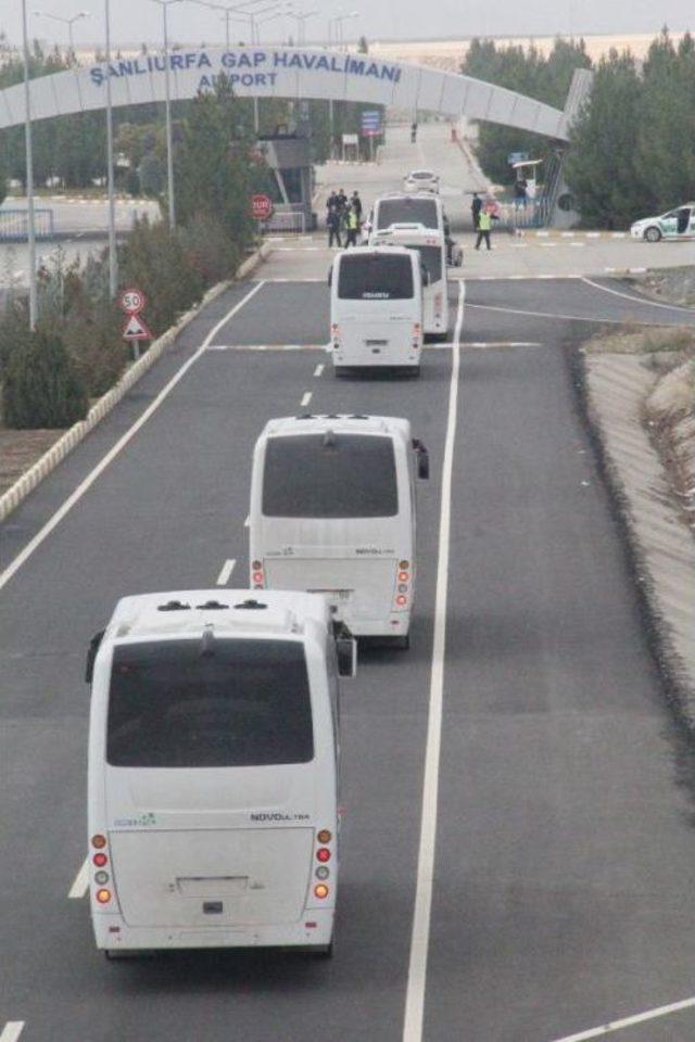 Kobani&rsquo;de g&ouml;revi biten ilk peşmerge grubu ırak&rsquo;a d&ouml;nd&uuml; 3