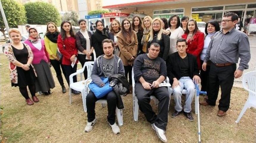 Engelli Bireyler Yararına Kermes...