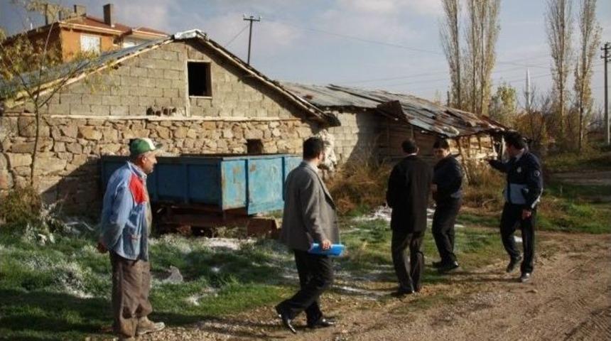 &Ccedil;ubuk Belediyesi, Ahır Ve &Ccedil;iftlikleri Denetliyor