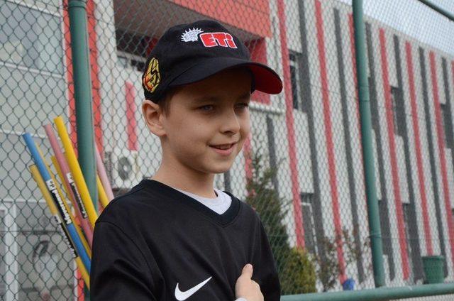 G&ouml;rme Engelli Mehmet&rsquo;in Hayali Ger&ccedil;ekleşti 1