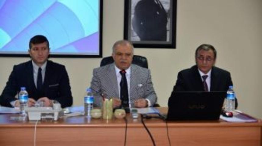 Kırşehir Valiliği Sığınmacılar İ&ccedil;in Yardım Kampanyası Başlatıyor