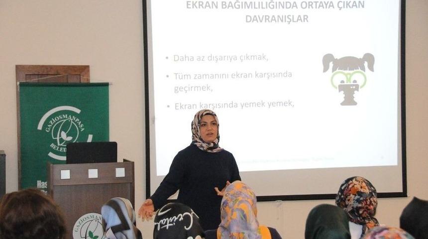 Gaziosmanpaşa&rsquo;da İnternet Bağımlılığıyla M&uuml;cadele Ele Alındı