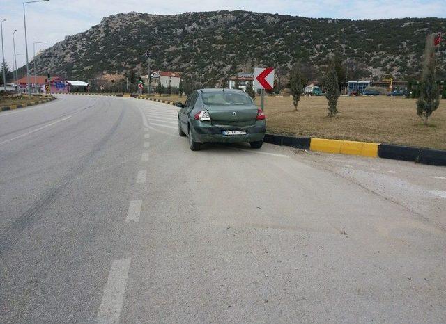 Isparta’da Trafik Kazası: 4 Yaralı