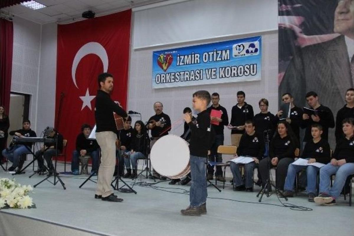 Otizm Korosunun Nağmeleri Y&uuml;reklere Dokundu