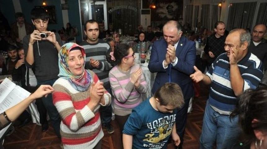 Engelliler İ&ccedil;in &Ouml;zel Gece