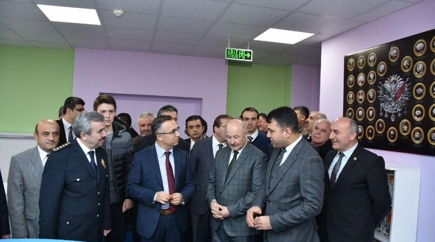 Eflani&rsquo;de Z K&uuml;t&uuml;phane A&ccedil;ıldı