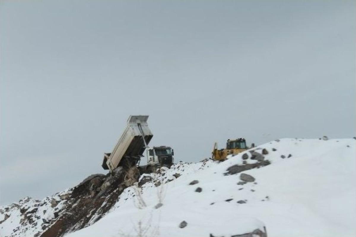 Kars Valisi Bak&uuml;-tiflis-kars Demiryolu&rsquo;nda İncelemelerde Bulundu