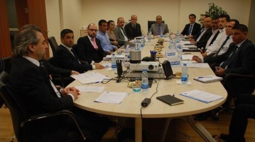 Dış Ticarette Hizmet Veren Kurumların Sorunları