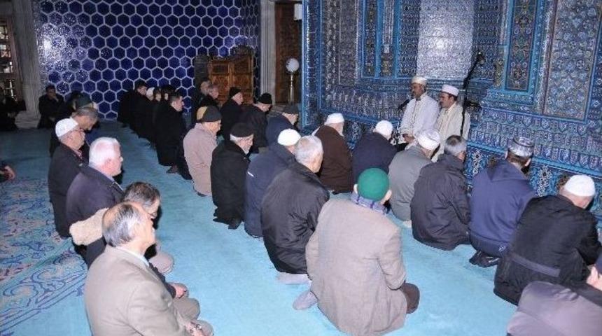 Organları Bağışlananlar İle Bağış Beklerken &Ouml;lenler İ&ccedil;in Mevlit Okutuldu